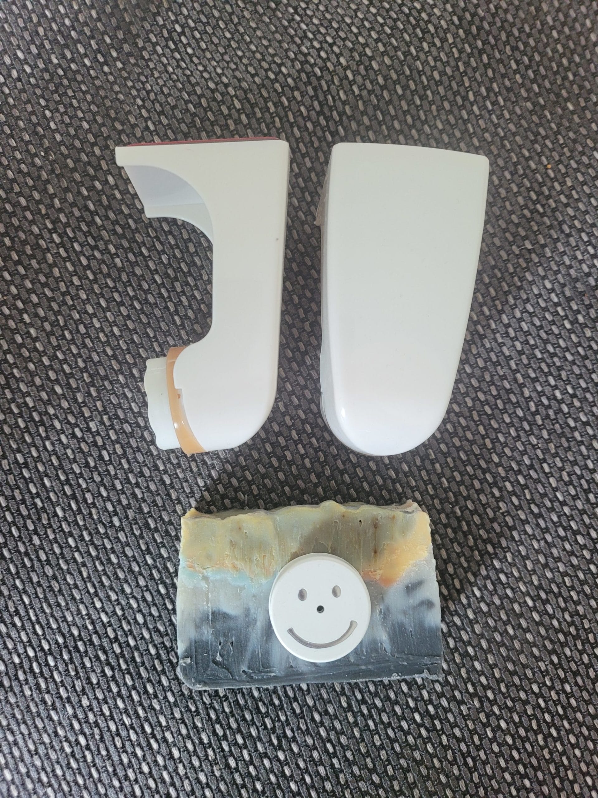 20230508_083258 Seifenhalter Magnet Weis