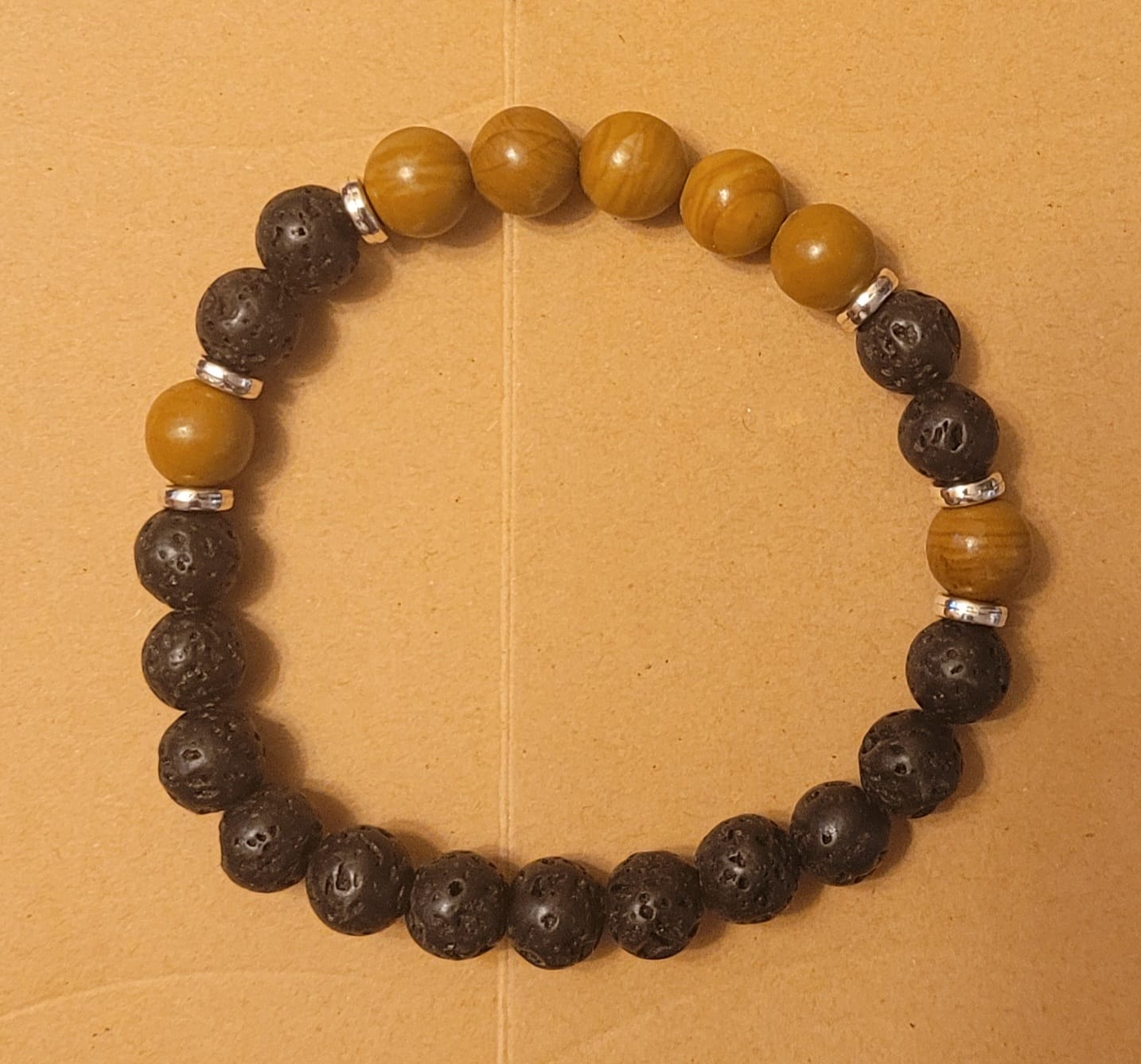 20241129_161542 Aroma Armband Lava - Holz